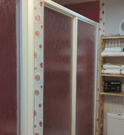 Apartmán Patio Privado, Parking Gratis Y A Un Paso Del Vial