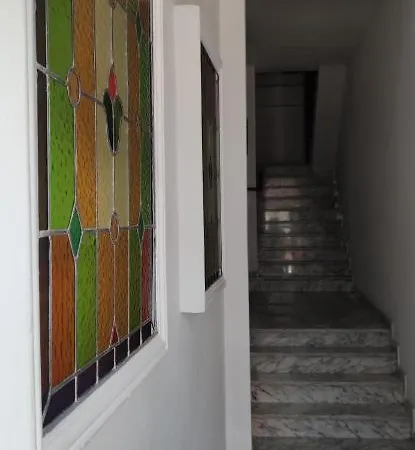 Patio Privado, Parking Gratis Y A Un Paso Del Vial