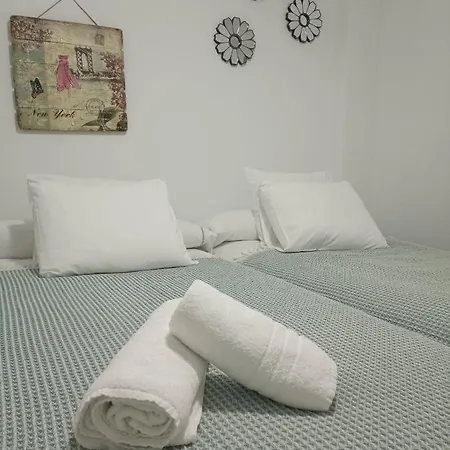 Apartment Patio Privado, Parking Gratis Y A Un Paso Del Vial Córdoba